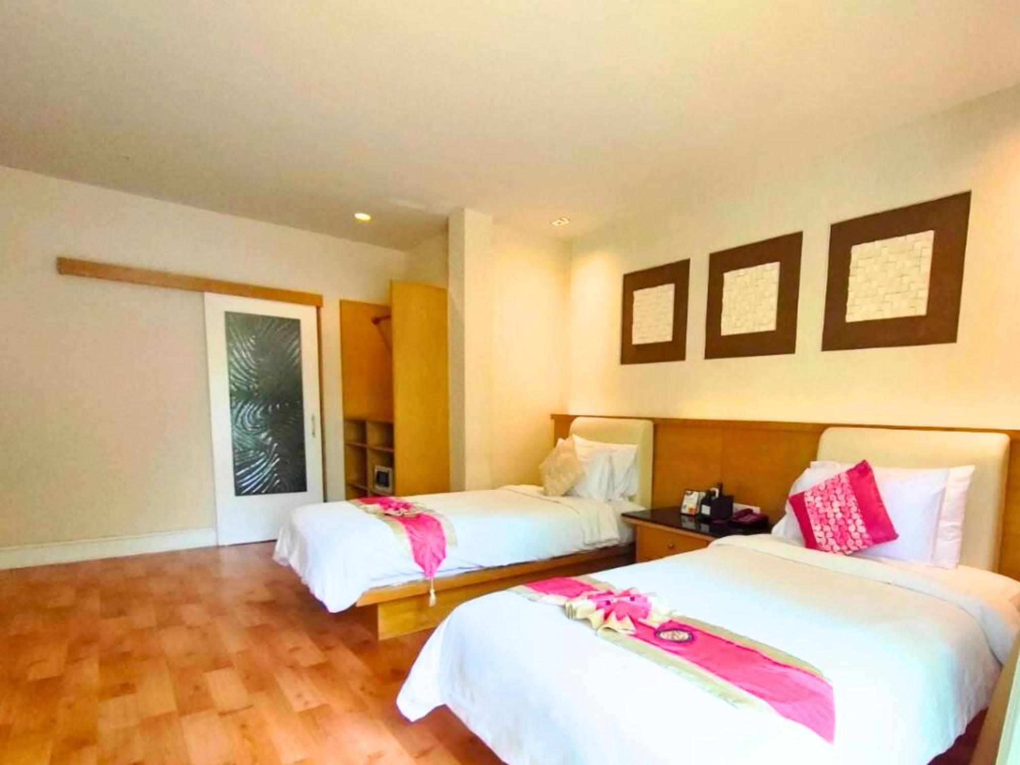 Vartika Resovilla Kuiburi Beach Resort And Villas Kui Buri Eksteriør billede